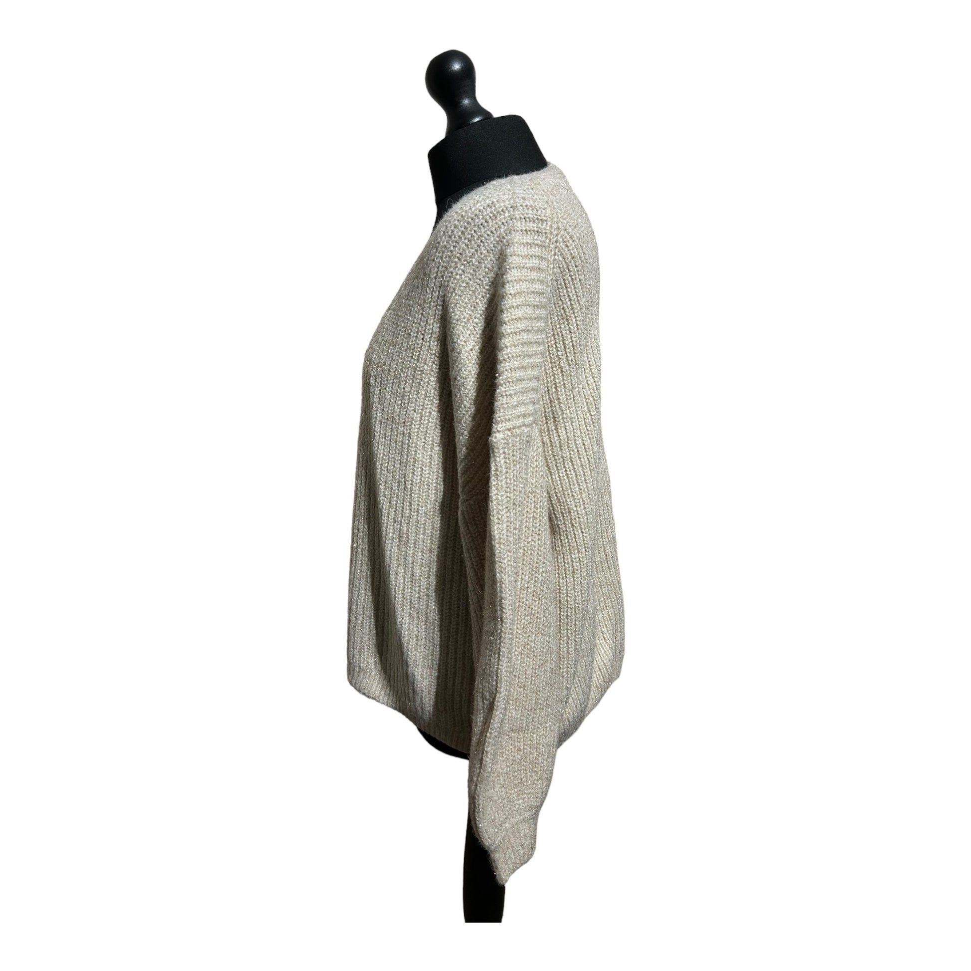 Boden Chunky Fluffy V-Neck Jumper - Recurring.Life