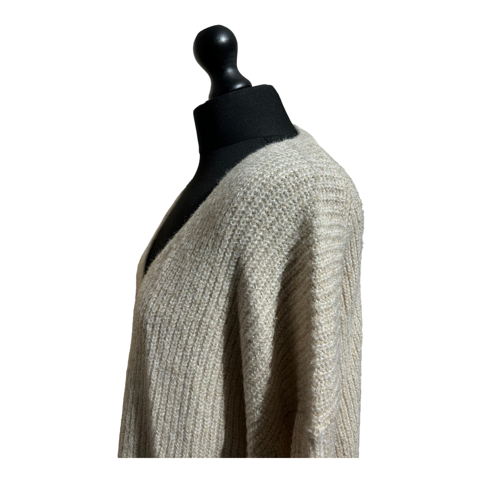 Boden Chunky Fluffy V-Neck Jumper - Recurring.Life