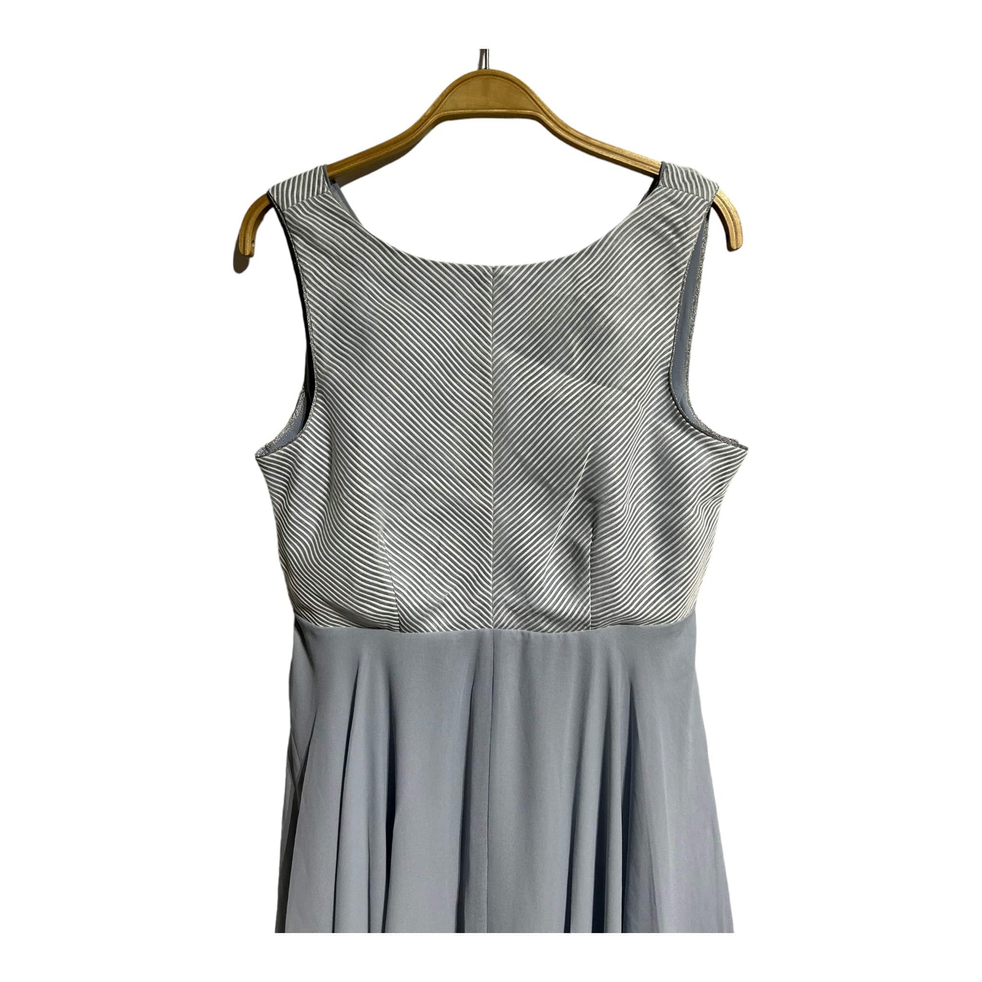 Mint Velvet Contrast Body Trapeze Dress - Recurring.Life