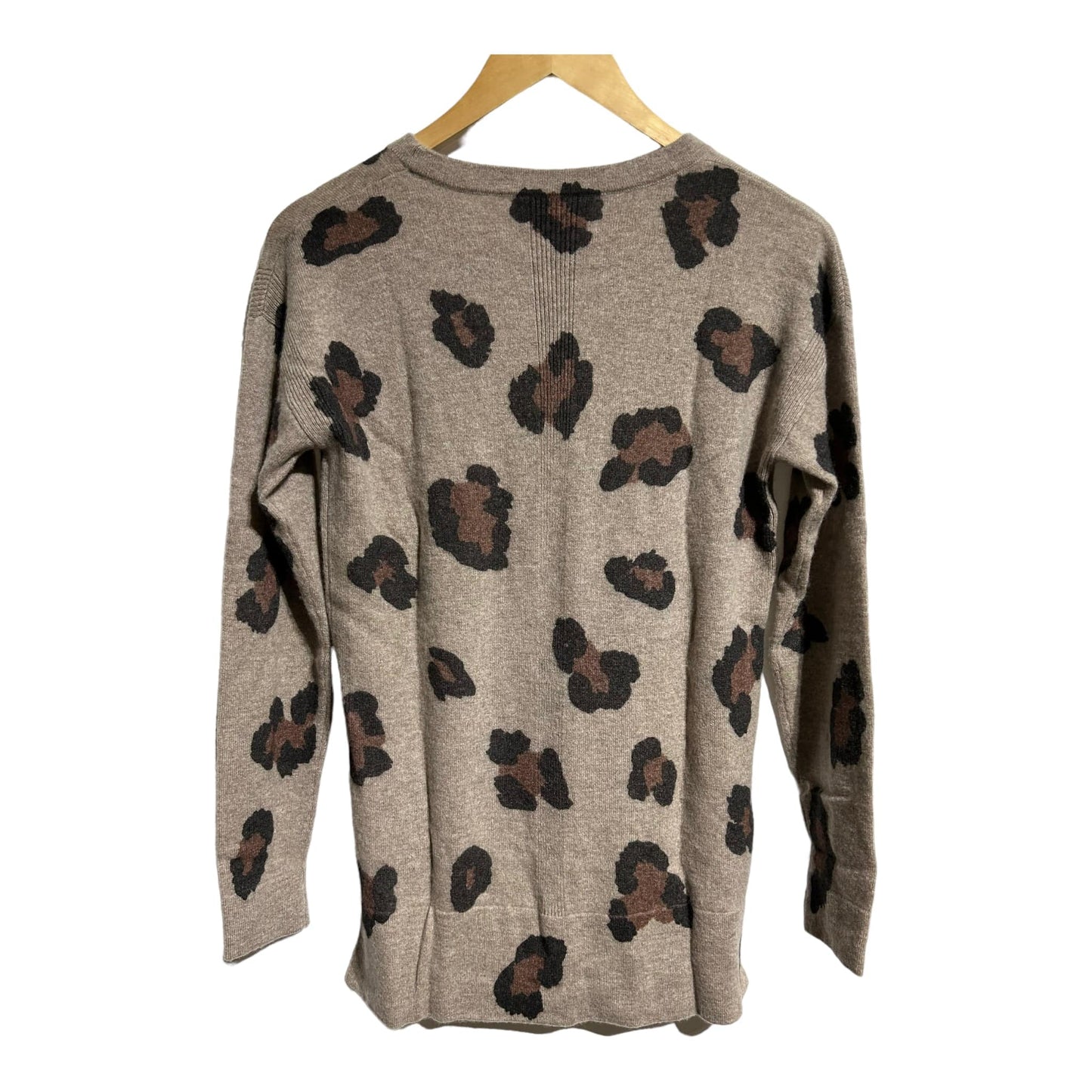 Princess of Scotland Leopard Crew Neck Jumper - Recurring.Life